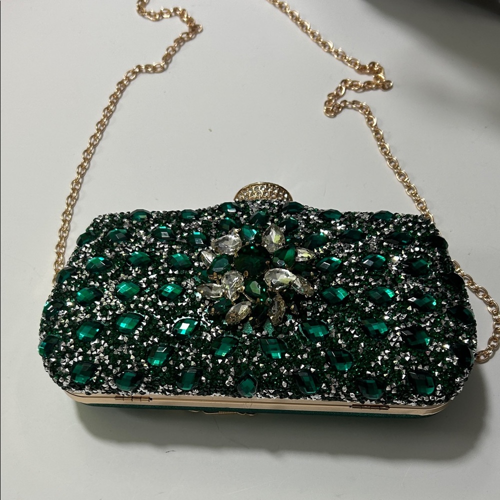 Emerald Crystal Evening Clutch with Gold Chain - Picture 11 of 16
